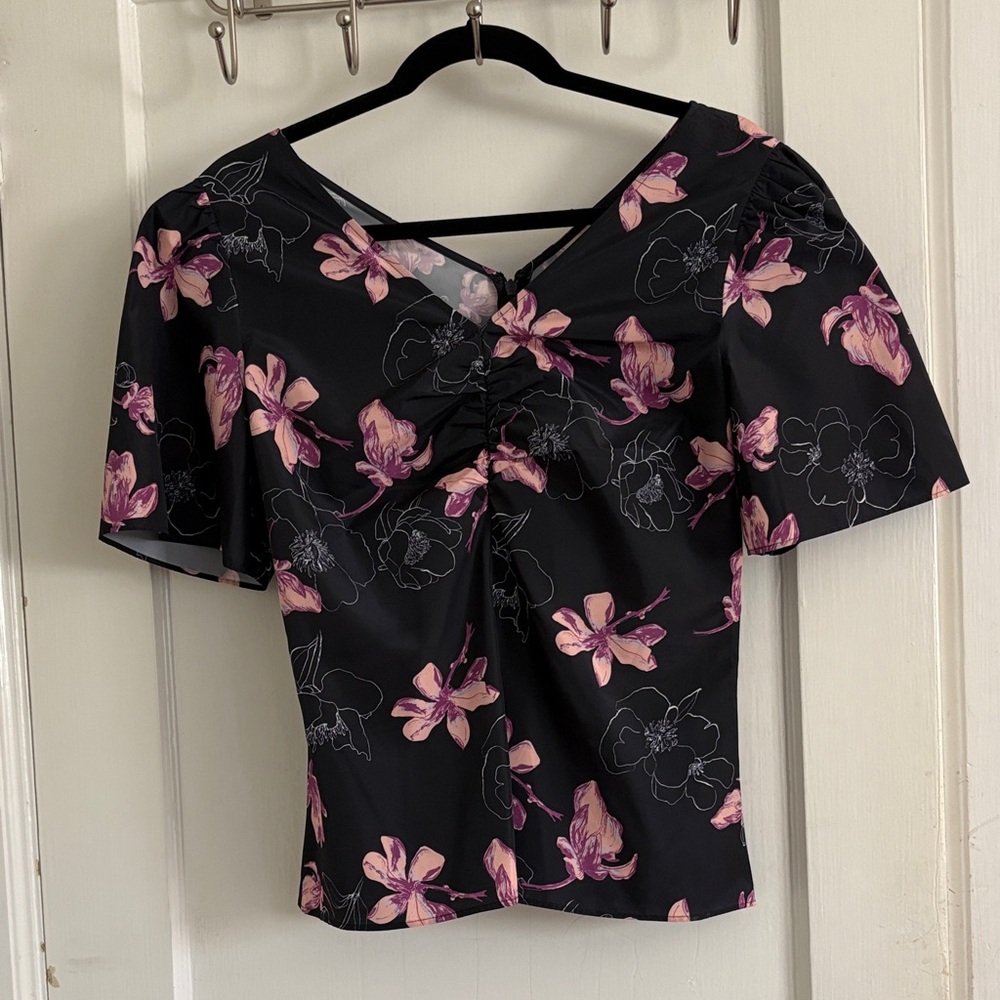 Club Monaco top